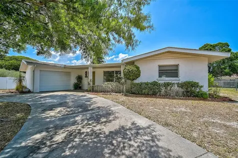 2430 Sunnyside Lane Sarasota FL 34239