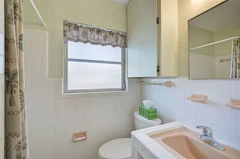 2430 Sunnyside Lane Sarasota FL 34239
