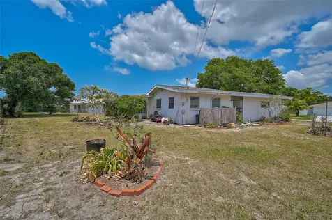 2430 Sunnyside Lane Sarasota FL 34239