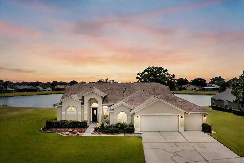 1527 Lions Club Drive Brandon FL 33511