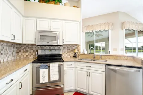1527 Lions Club Drive Brandon FL 33511