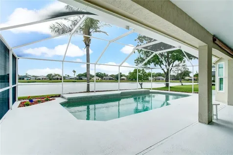 1527 Lions Club Drive Brandon FL 33511