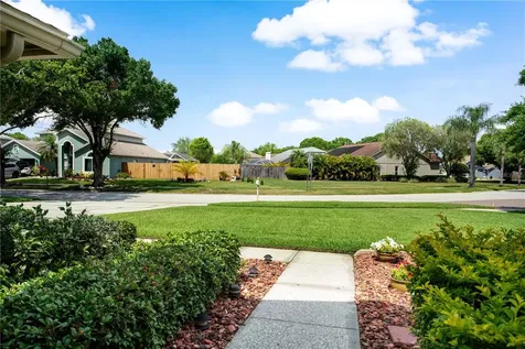 1527 Lions Club Drive Brandon FL 33511