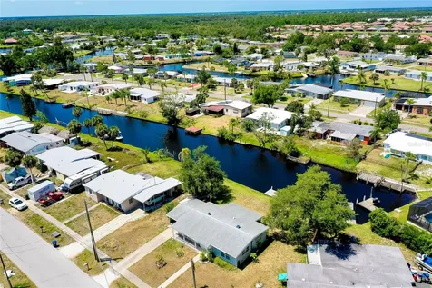 6301 Pontiac Lane North Port FL 34287