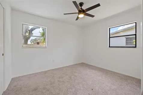 4612 N Lincoln Avenue Tampa FL 33614