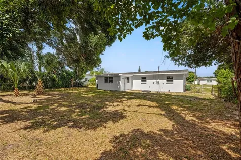 4612 N Lincoln Avenue Tampa FL 33614