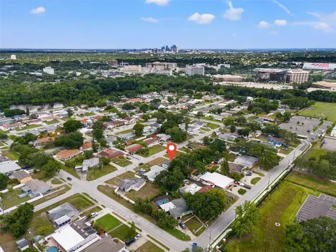 4612 N Lincoln Avenue Tampa FL 33614