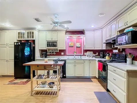 2360 Oak Leaf Lane Kissimmee FL 34744