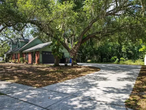 2360 Oak Leaf Lane Kissimmee FL 34744