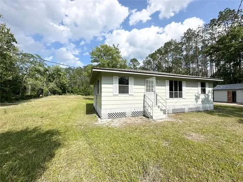 2303 Dogwood Street Bunnell FL 32110