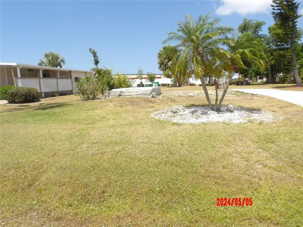 6317 Oriole Boulevard Englewood FL 34224