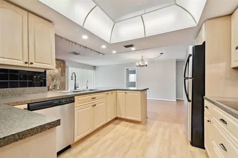 30 Village Lane Safety Harbor FL 34695