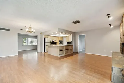 30 Village Lane Safety Harbor FL 34695
