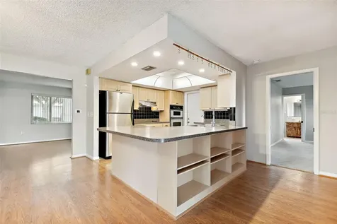 30 Village Lane Safety Harbor FL 34695