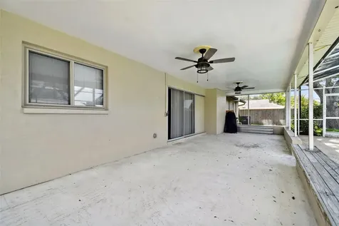 30 Village Lane Safety Harbor FL 34695