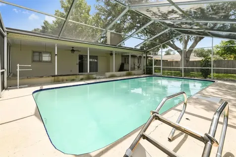 30 Village Lane Safety Harbor FL 34695