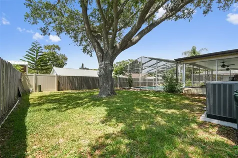 30 Village Lane Safety Harbor FL 34695