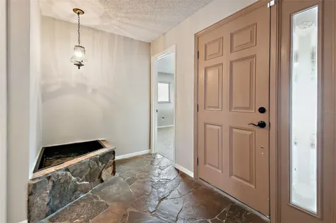 30 Village Lane Safety Harbor FL 34695