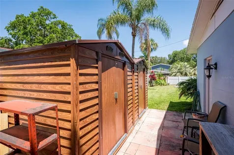 1349 81st Avenue N St Petersburg FL 33702