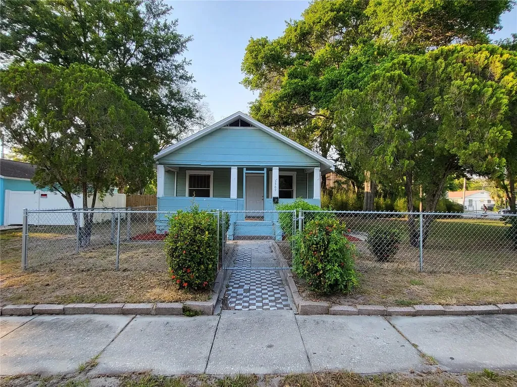 3509 16th Avenue S St Petersburg FL 33711