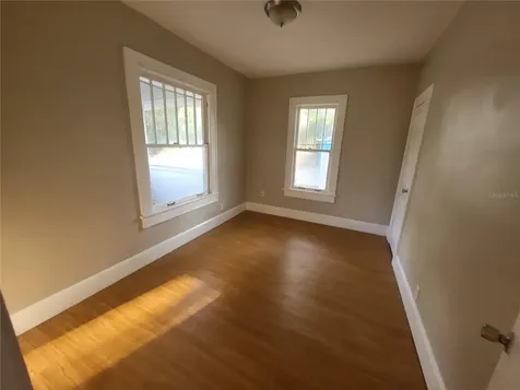 3509 16th Avenue S St Petersburg FL 33711