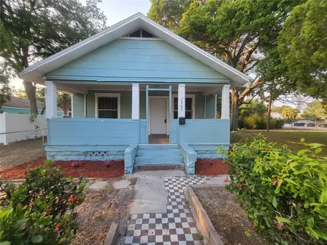 3509 16th Avenue S St Petersburg FL 33711