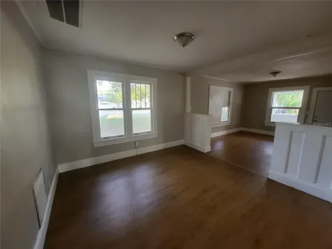 3509 16th Avenue S St Petersburg FL 33711