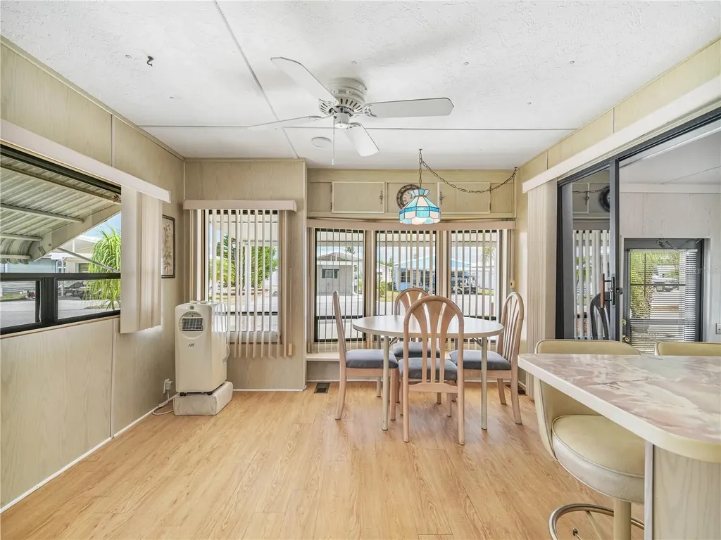 32 Saddlebag Trail Lake Wales FL 33898