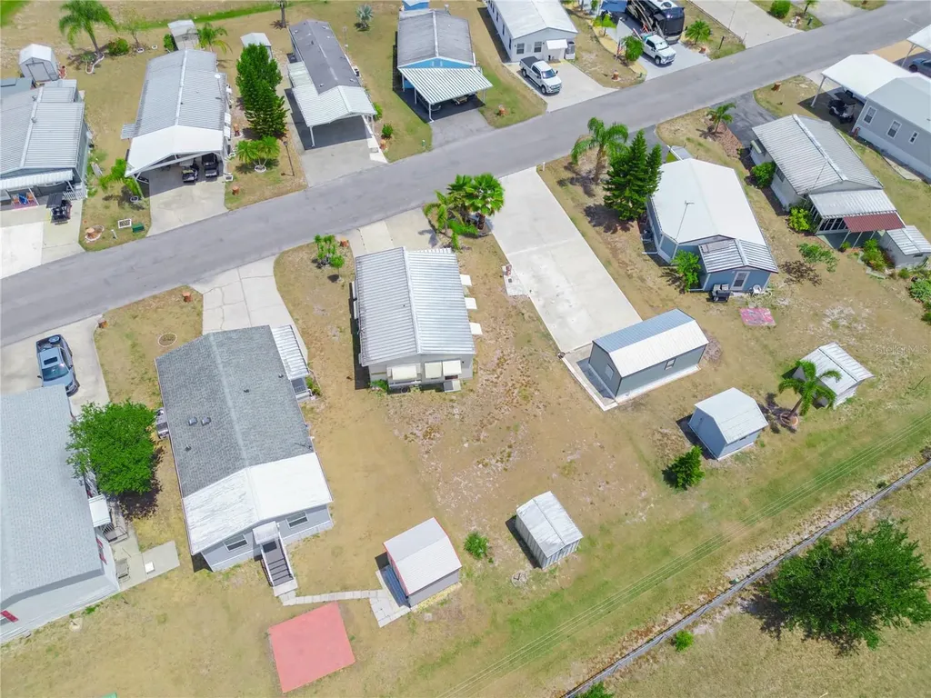 32 Saddlebag Trail Lake Wales FL 33898