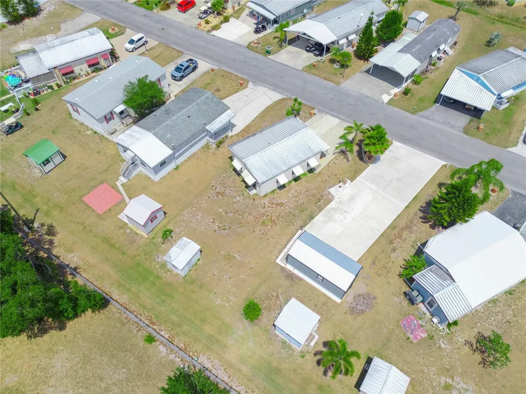 32 Saddlebag Trail Lake Wales FL 33898