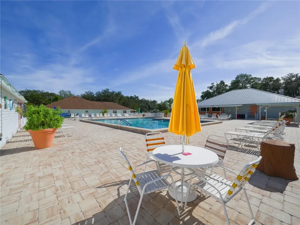 32 Saddlebag Trail Lake Wales FL 33898