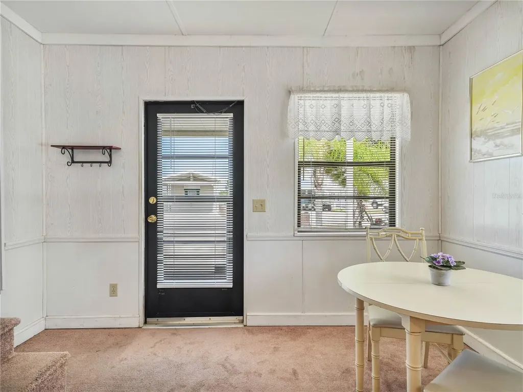 32 Saddlebag Trail Lake Wales FL 33898