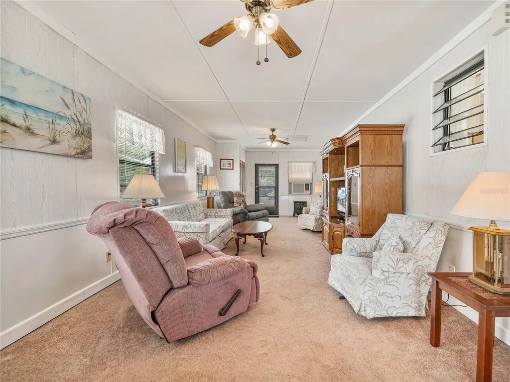 32 Saddlebag Trail Lake Wales FL 33898