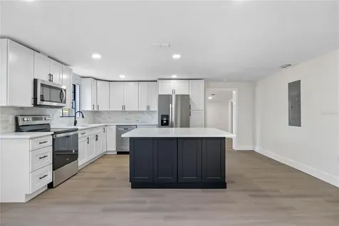 4111 W Olive Street Tampa FL 33616