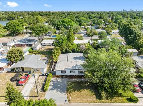 4111 W Olive Street Tampa FL 33616