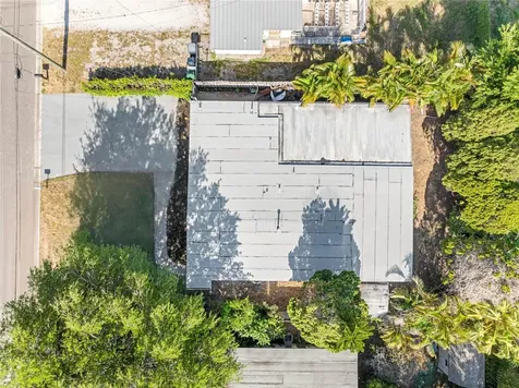 4111 W Olive Street Tampa FL 33616