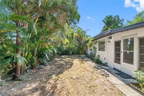 4111 W Olive Street Tampa FL 33616