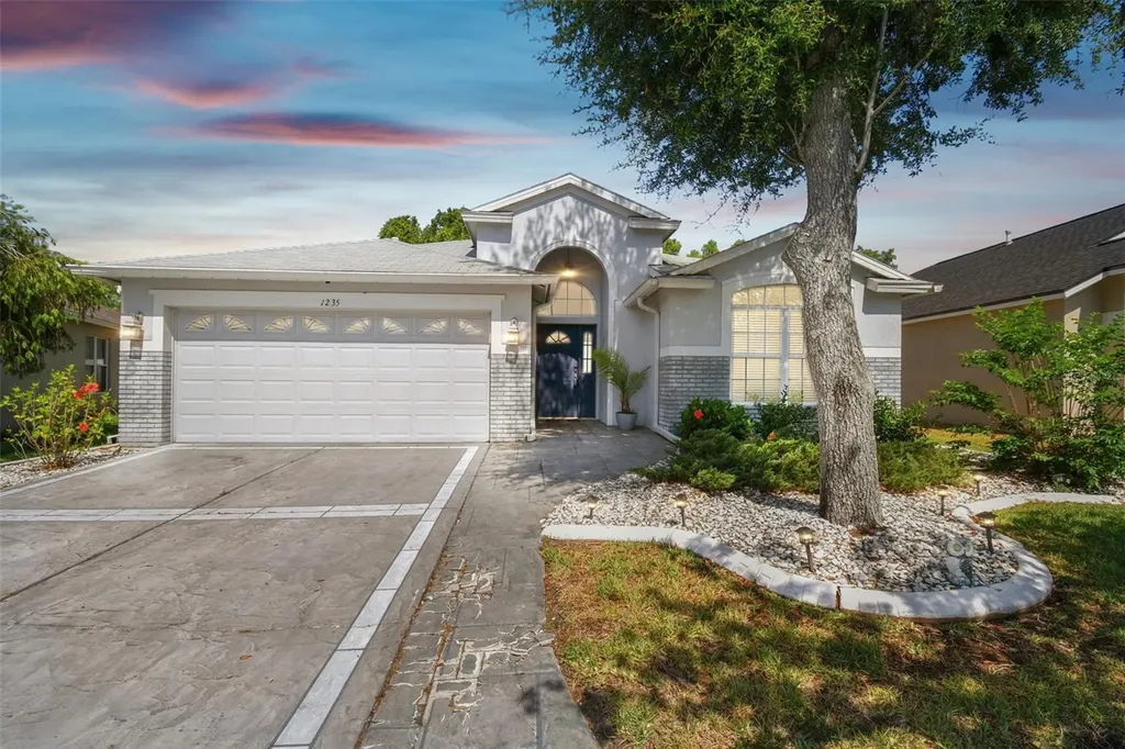 1235 Atticus Court Wesley Chapel FL 33543