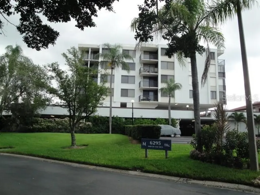 6295 Bahia Del Mar Circle St Petersburg FL 33715