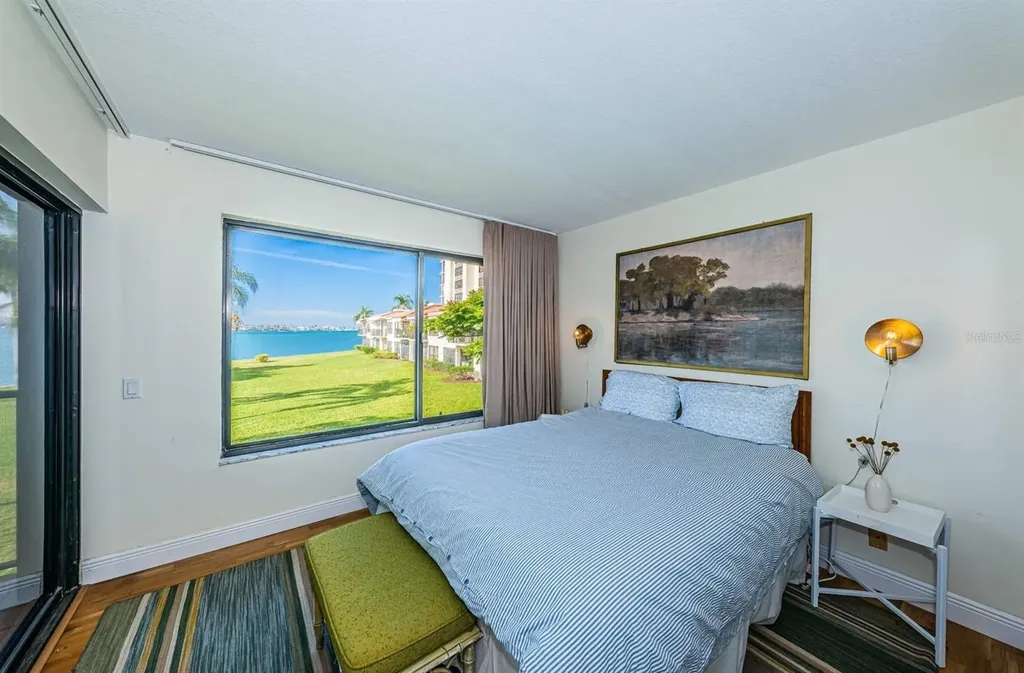 6295 Bahia Del Mar Circle St Petersburg FL 33715