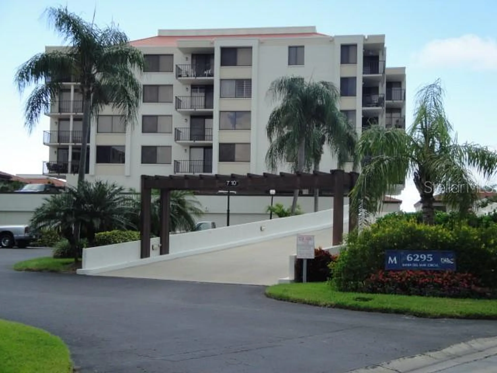 6295 Bahia Del Mar Circle St Petersburg FL 33715
