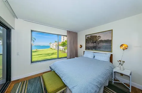 6295 Bahia Del Mar Circle St Petersburg FL 33715