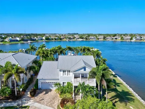 5222 Point Harbor Lane Apollo Beach FL 33572