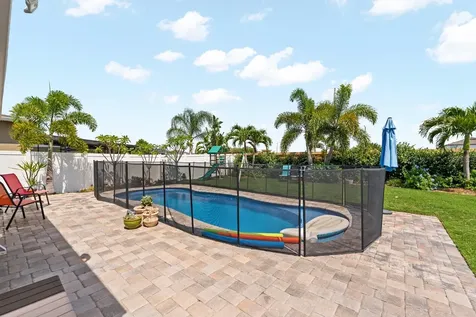 11013 Standing Stone Drive Wimauma FL 33598