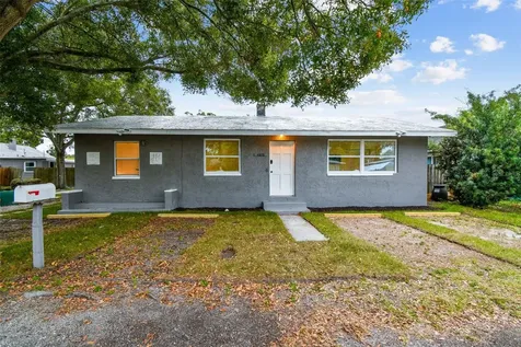 4625 Xenia Street N St Petersburg FL 33714