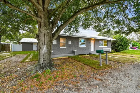 4625 Xenia Street N St Petersburg FL 33714