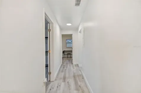 4625 Xenia Street N St Petersburg FL 33714