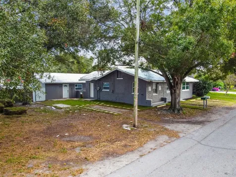 4625 Xenia Street N St Petersburg FL 33714