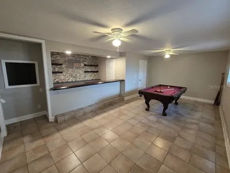 9902 N 46th Street Tampa FL 33617