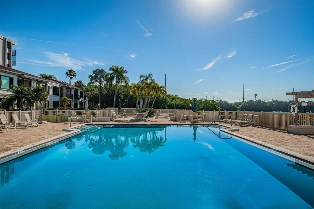 6365 Bahia Del Mar Boulevard St Petersburg FL 33715